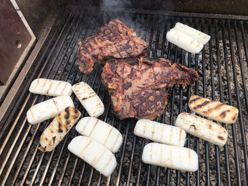 Mennj Lo Stilista della Griglia - Wilma passami la clava‼🤪🥩🦴 .  #Mennjlostilistadellagriglia #solocosebuone #grilling #flinstones